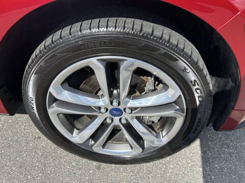2017 Ford Edge Sport