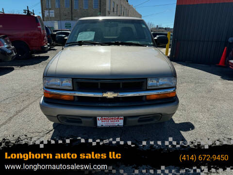 2001 Chevrolet S-10 for sale at Longhorn auto sales llc in Milwaukee WI