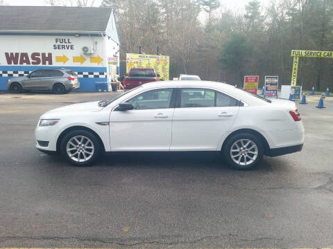 2013 Ford Taurus SE