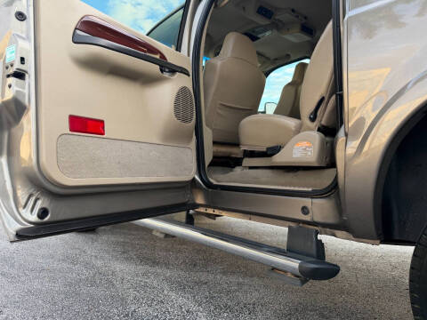 2005 Ford Excursion Limited