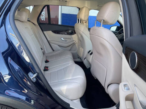 2019 Mercedes-Benz GLC GLC 300