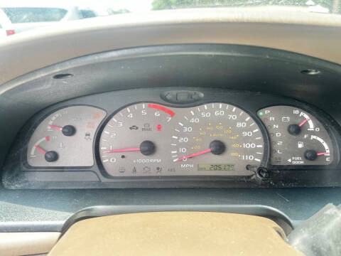 2001 Toyota Sequoia SR5