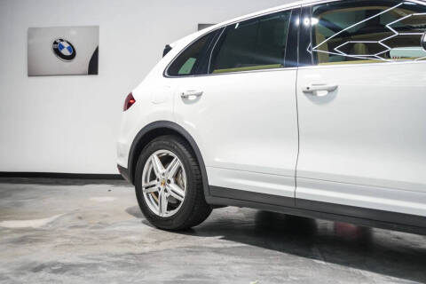 2014 Porsche Cayenne S Hybrid
