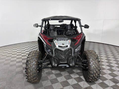 2024 Can-Am Maverick 900