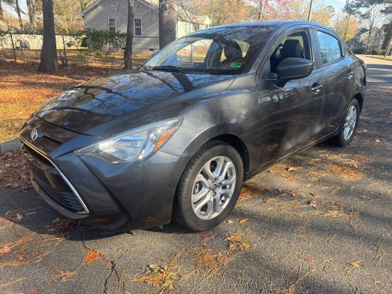 2017 Toyota Yaris iA Base