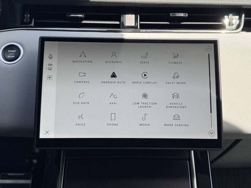 2026 Land Rover Range Rover Evoque P250 Dynamic SE