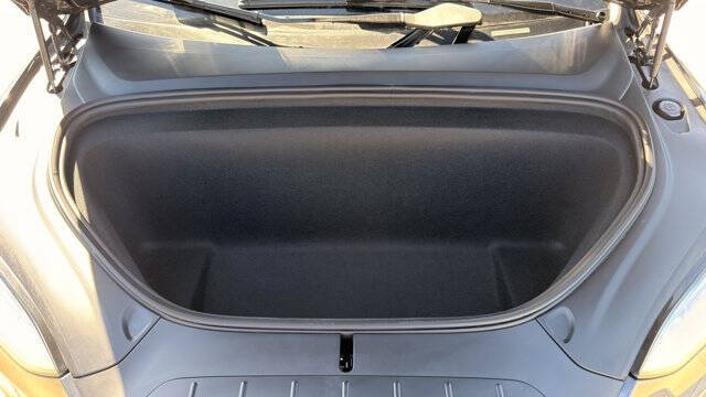 2022 Tesla Model X Plaid