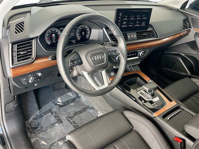 2021 Audi Q5 quattro Prestige 45 TFSI