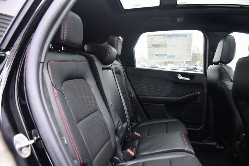 2026 Ford Escape ST-Line