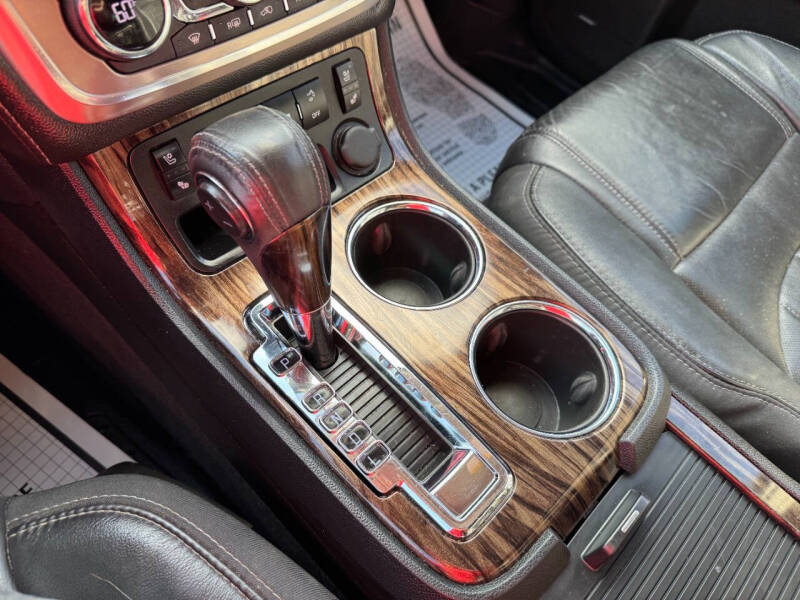 2014 GMC Acadia Denali