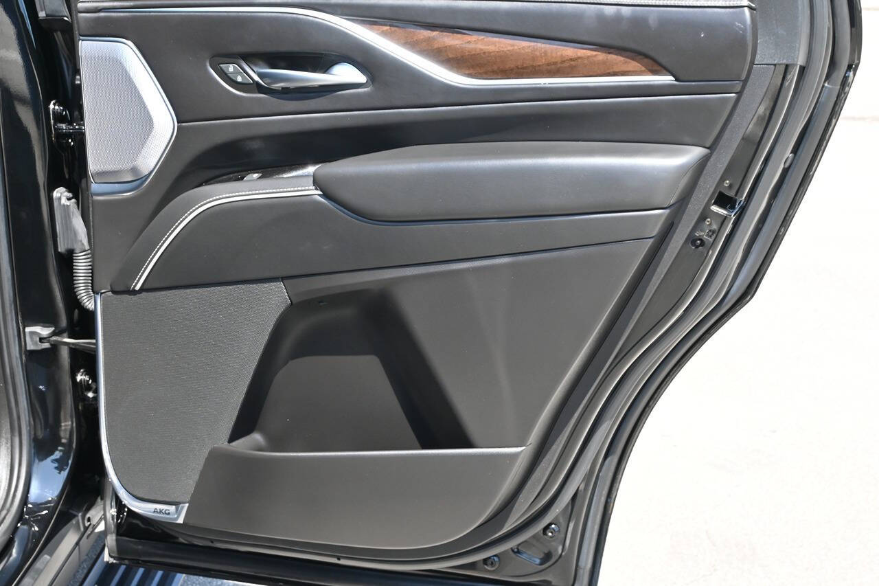 2022 Cadillac Escalade 47