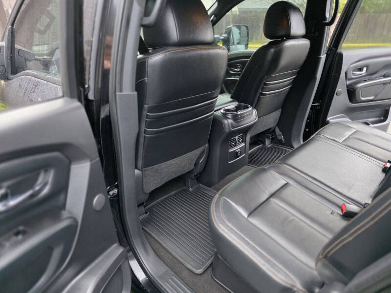 2018 Nissan Titan XD SL