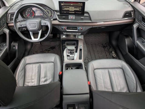2021 Audi Q5 quattro Premium 45 TFSI