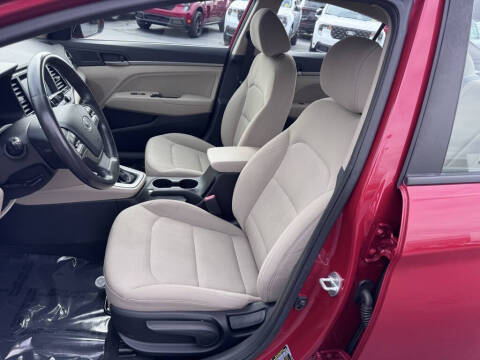 2018 Hyundai Elantra