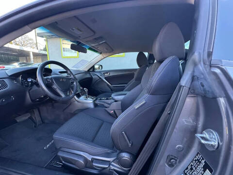 2012 Hyundai Genesis Coupe