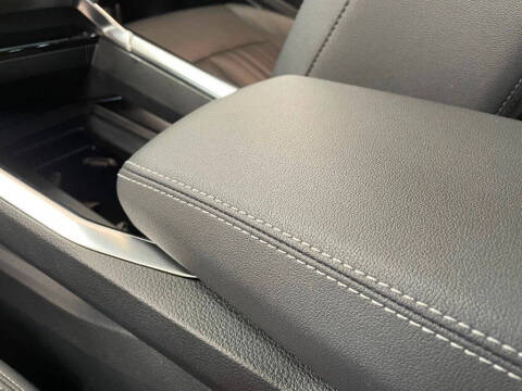 2022 Audi e-tron quattro Premium Plus