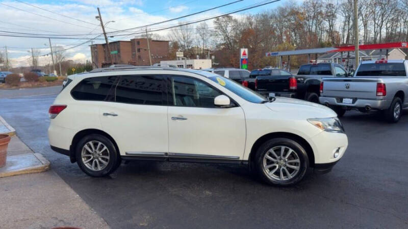 2016 Nissan Pathfinder