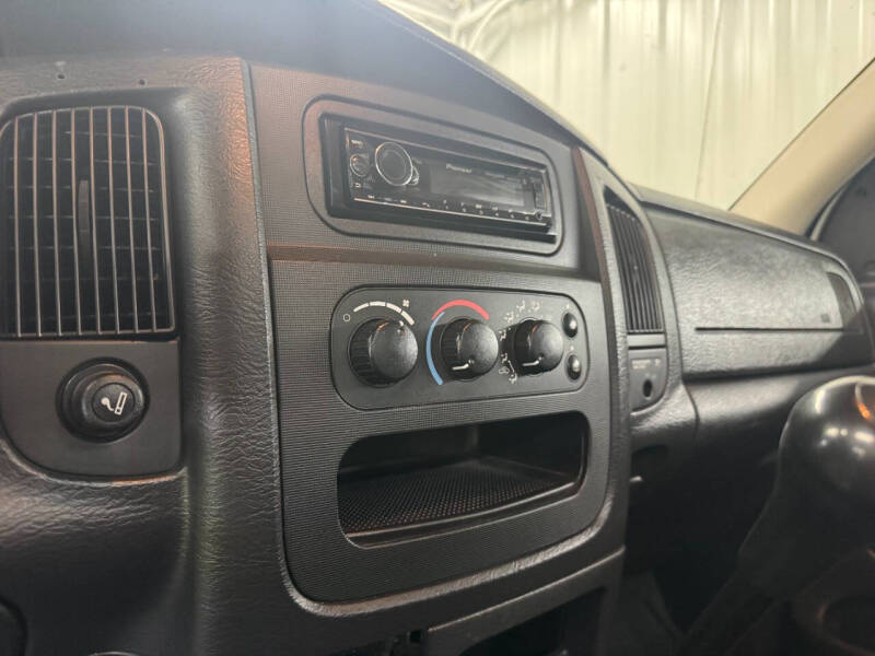 2004 Dodge Ram 2500 SLT