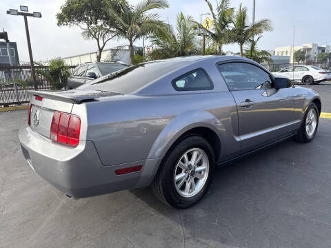 2007 Ford Mustang V6 Premium