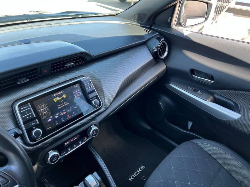 2019 Nissan Kicks SV