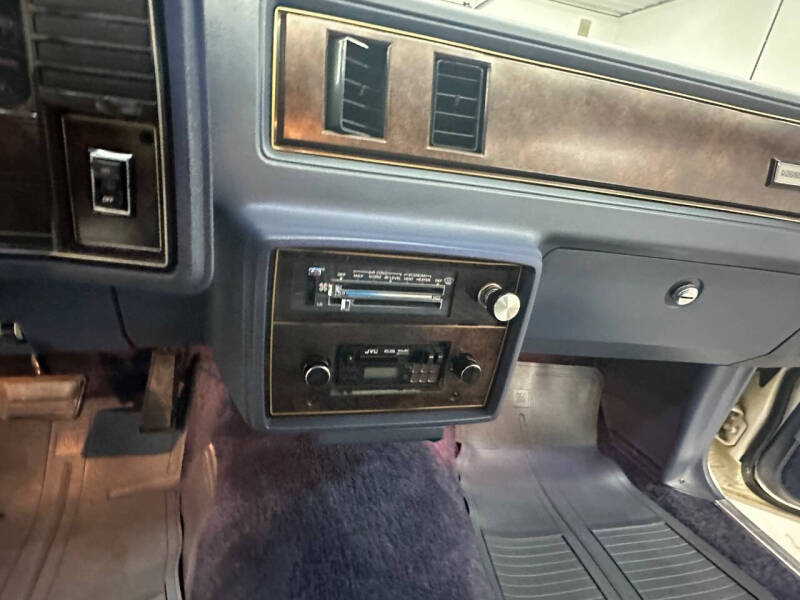 1983 Chevrolet Monte Carlo