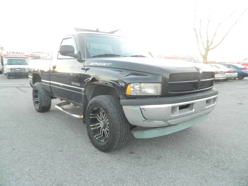 1998 Dodge Ram Pickup 1500 for sale at Auto House Of Fort Wayne in Fort Wayne IN