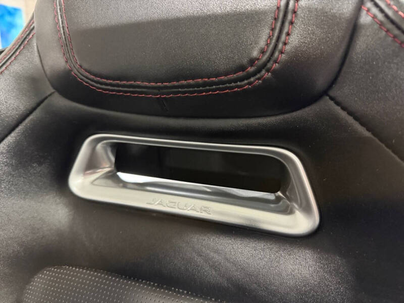 2018 Jaguar F-TYPE R-Dynamic