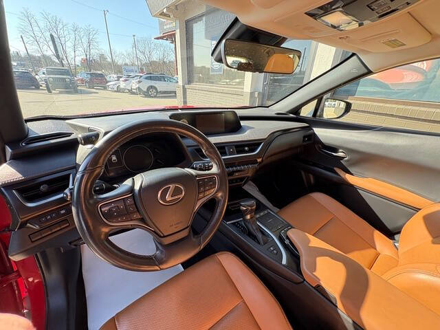 2021 Lexus UX 250h
