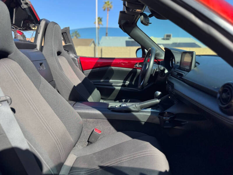 2020 Mazda MX-5 Miata RF Club