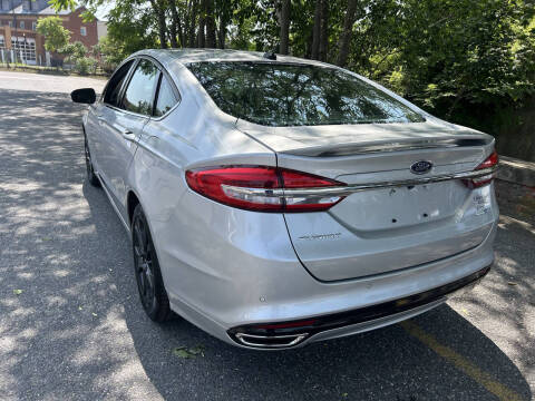 2018 Ford Fusion SE