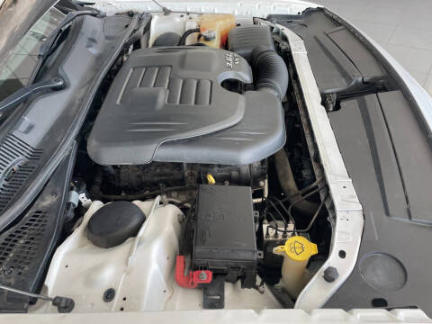 2015 Dodge Challenger SXT Plus