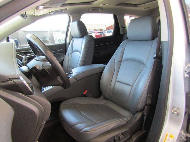 2021 Buick Enclave Essence