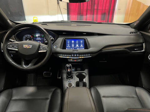 2023 Cadillac XT4 Sport