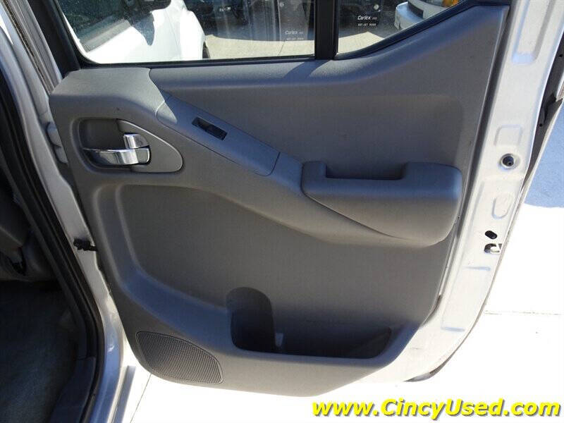 2013 Nissan Frontier SV