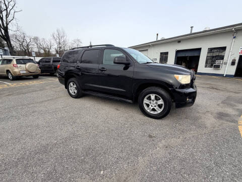 2013 Toyota Sequoia SR5
