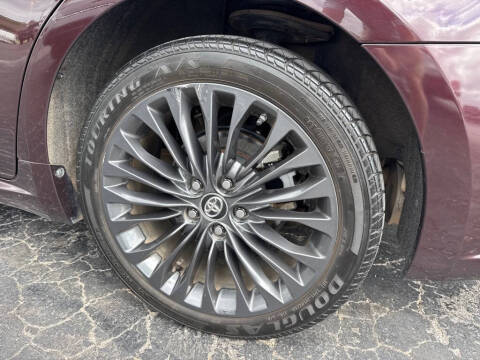 2016 Toyota Avalon XLE