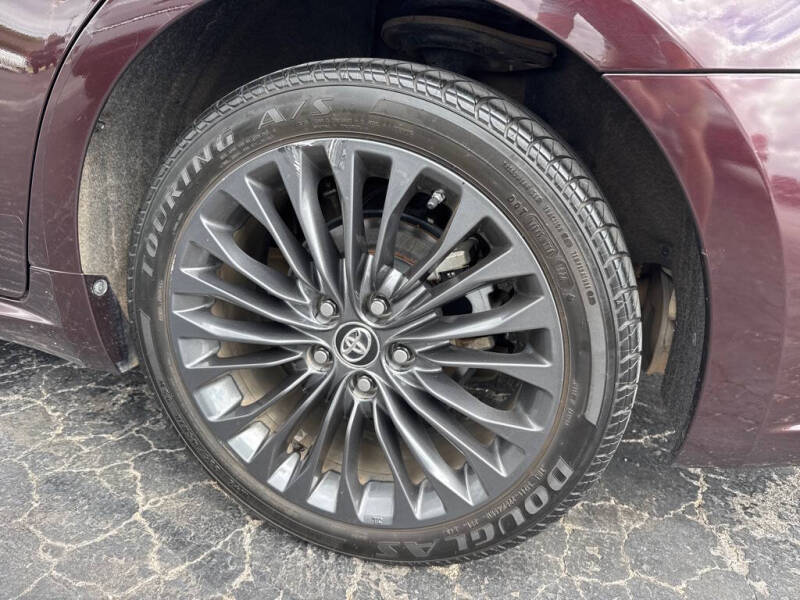 2016 Toyota Avalon XLE