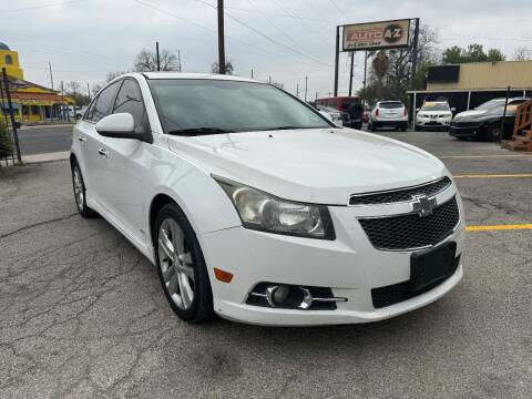 2013 Chevrolet Cruze for sale at Auto A to Z / General McMullen in San Antonio TX