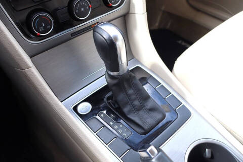 2014 Volkswagen Passat