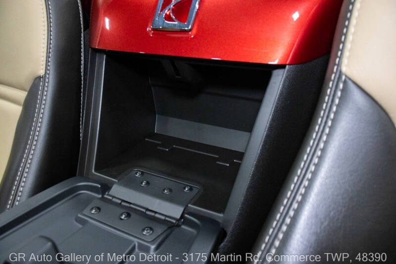 2009 Saturn SKY Red Line