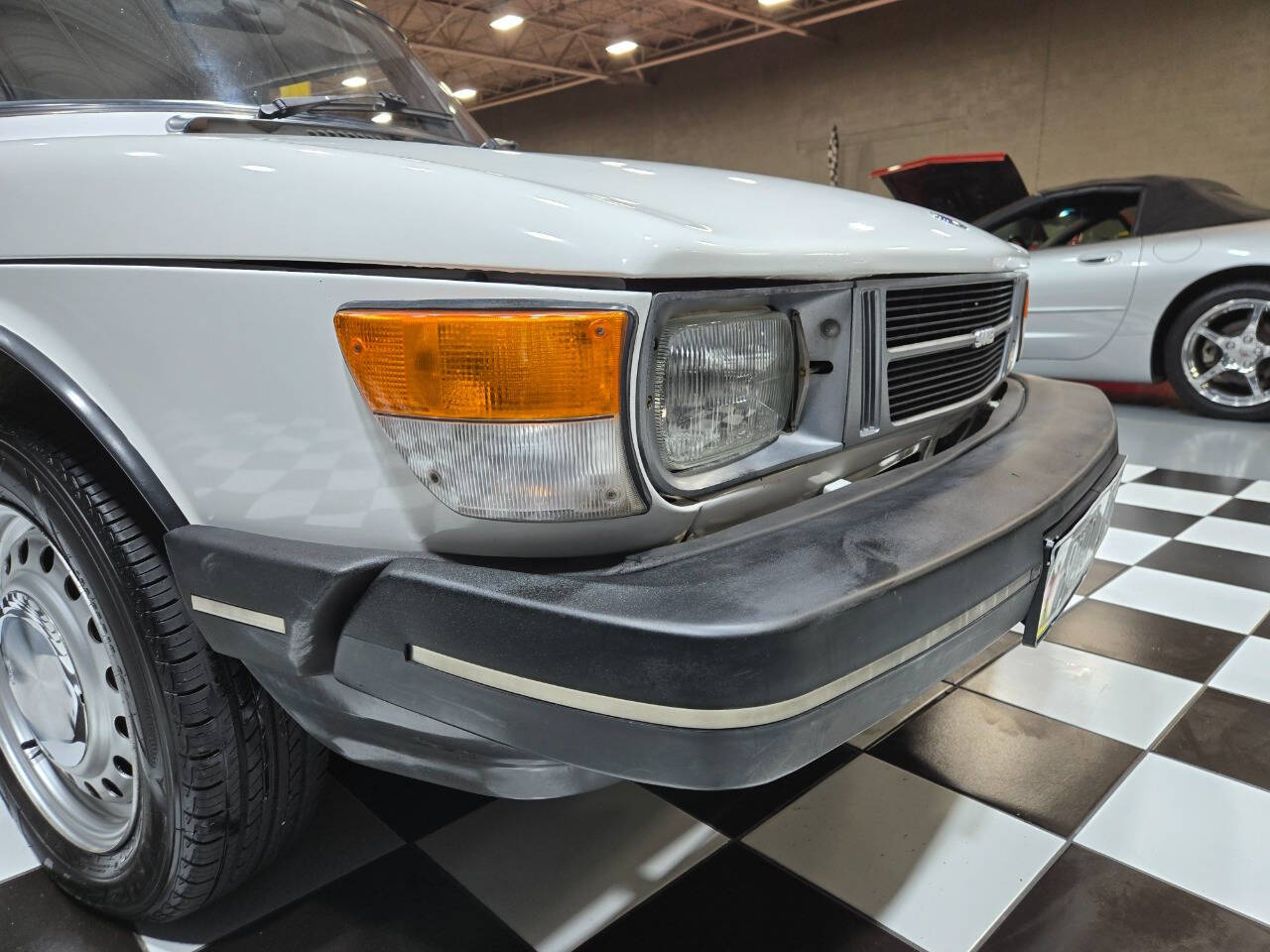 1986 Saab 900 47
