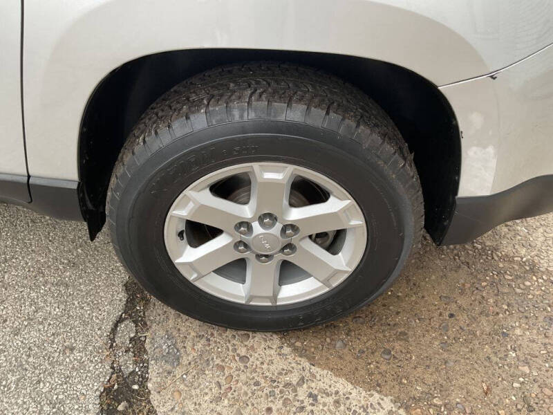 2015 GMC Acadia SLE-2