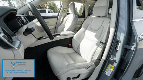 2023 Volvo XC60 B5 Core