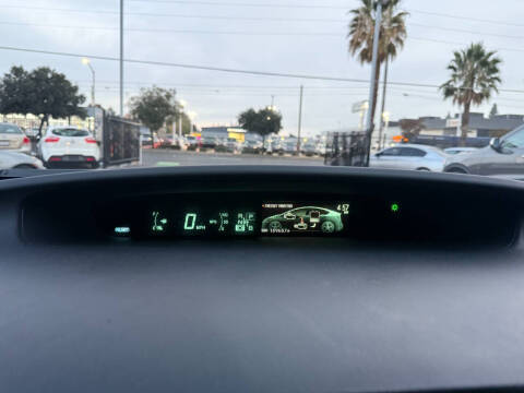 2015 Toyota Prius Two