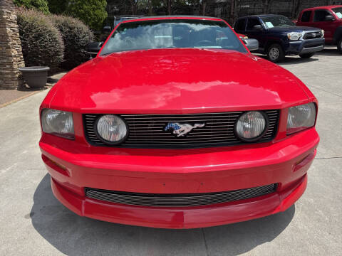 2006 Ford Mustang GT Deluxe