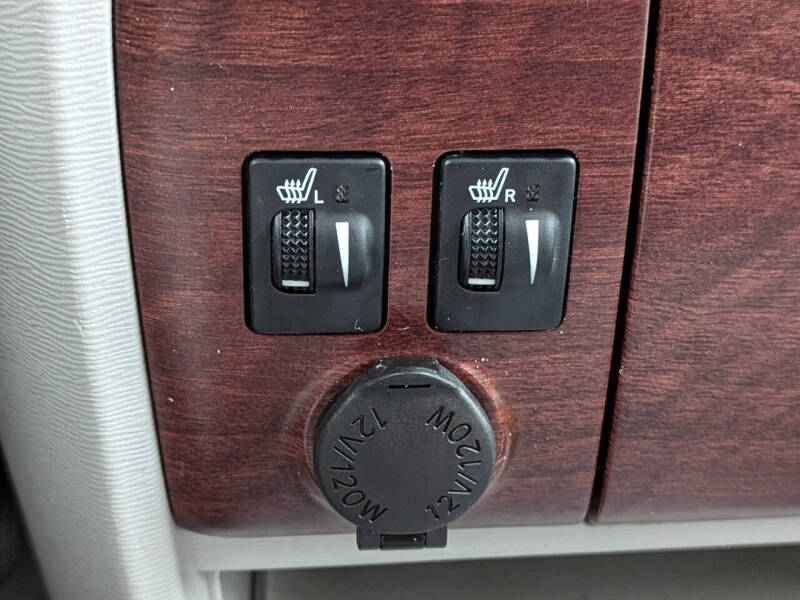 2014 Toyota Sienna XLE 7-Passenger Auto Access Seat