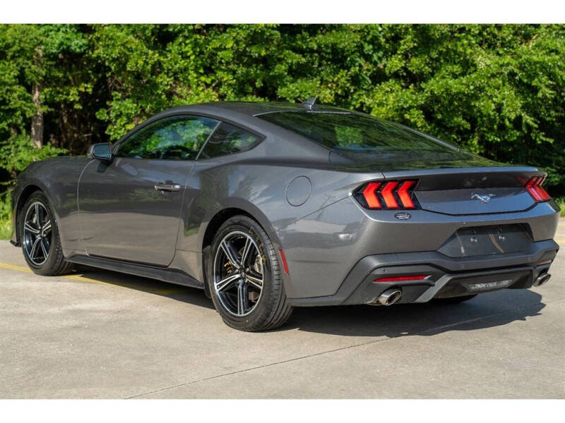 2024 Ford Mustang EcoBoost