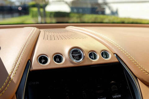 2023 Aston Martin DBX 707