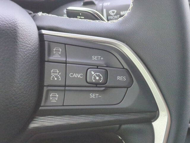 2025 Jeep Grand Cherokee Laredo X