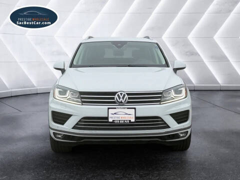 2017 Volkswagen Touareg V6 Sport